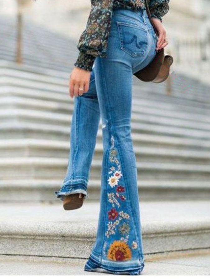 Vintage Flared Embroidered Jeans